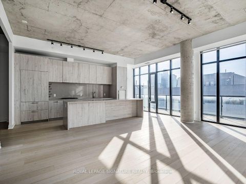 Photo 3 at PH02 - 608 Richmond Street W, Waterfront Communities C1, Toronto