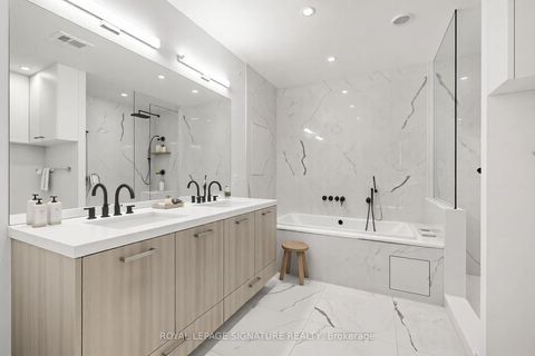 Photo 9 at PH02 - 608 Richmond Street W, Waterfront Communities C1, Toronto