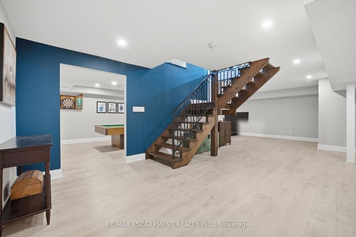 Photo 28 at 81 Flanders Drive, Waterdown, Hamilton
