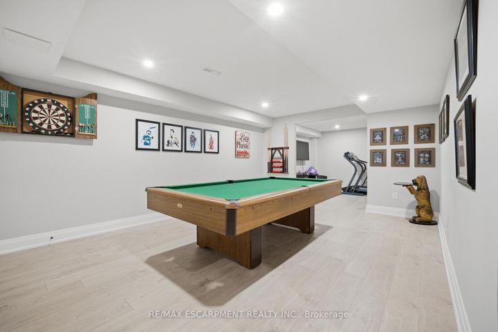 Photo 31 at 81 Flanders Drive, Waterdown, Hamilton