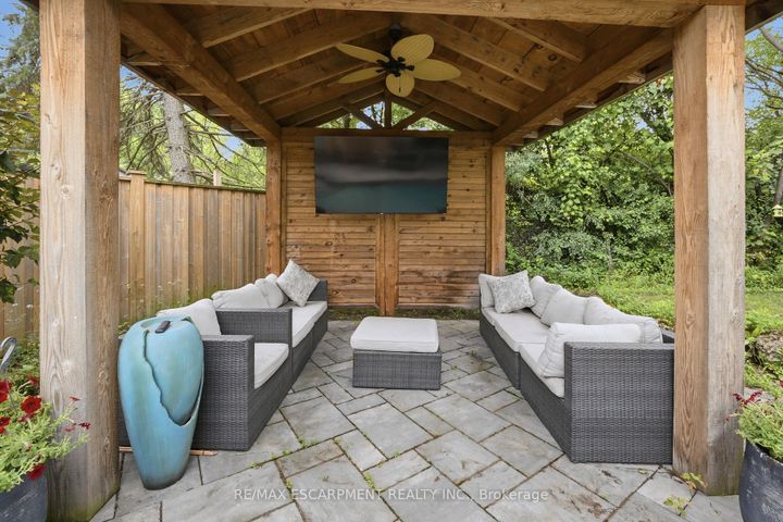 Photo 36 at 81 Flanders Drive, Waterdown, Hamilton