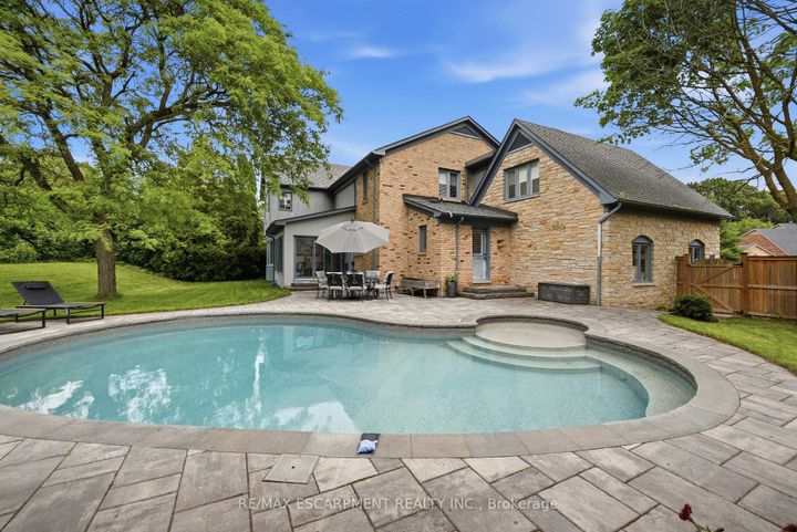 Photo 37 at 81 Flanders Drive, Waterdown, Hamilton