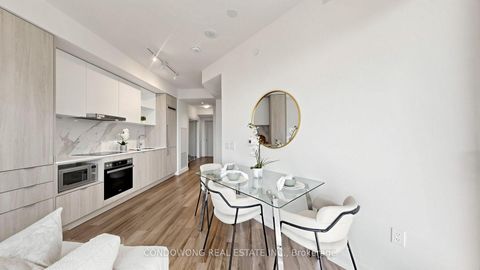 Photo 7 at 6212 - 138 Downes Street, Waterfront Communities C8, Toronto