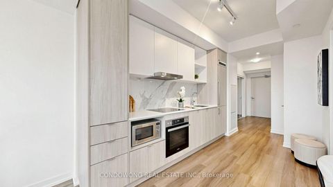 Photo 10 at 6212 - 138 Downes Street, Waterfront Communities C8, Toronto