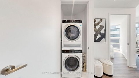 Photo 19 at 6212 - 138 Downes Street, Waterfront Communities C8, Toronto