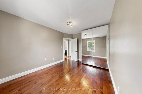 Photo 17 at 59 Manitoba Street, Mimico, Toronto