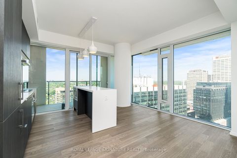 Photo 3 at 2811 - 5 Soudan Avenue, Mount Pleasant West, Toronto