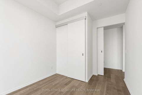 Photo 11 at 2811 - 5 Soudan Avenue, Mount Pleasant West, Toronto