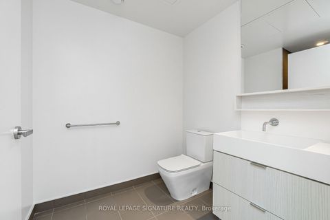 Photo 13 at 2811 - 5 Soudan Avenue, Mount Pleasant West, Toronto