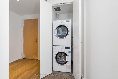 Photo 18 at 2811 - 5 Soudan Avenue, Mount Pleasant West, Toronto