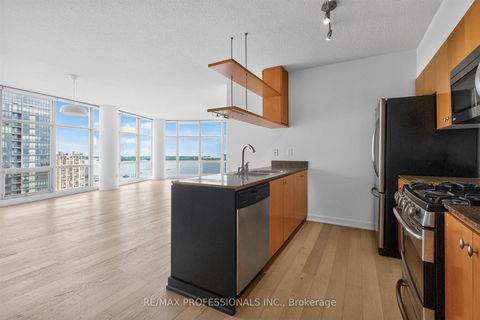 Photo 4 at 3509 - 35 Mariner Terrace, Waterfront Communities C1, Toronto