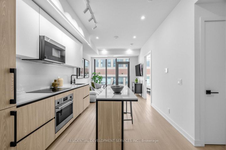 Photo 7 at 226 - 699 Sheppard Avenue E, Bayview Village, Toronto