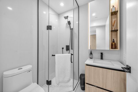 Photo 5 at 226 - 699 Sheppard Avenue E, Bayview Village, Toronto