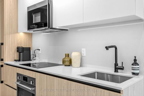 Photo 11 at 226 - 699 Sheppard Avenue E, Bayview Village, Toronto
