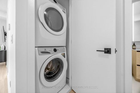 Photo 23 at 226 - 699 Sheppard Avenue E, Bayview Village, Toronto