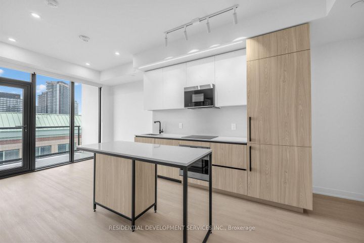 Photo 5 at 505 - 699 Sheppard Avenue E, Bayview Village, Toronto