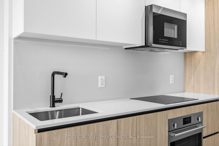 Photo 7 at 505 - 699 Sheppard Avenue E, Bayview Village, Toronto
