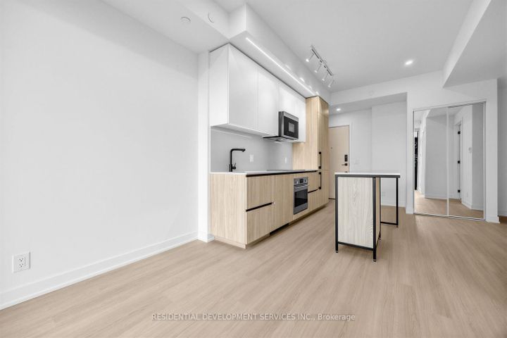 Photo 11 at 505 - 699 Sheppard Avenue E, Bayview Village, Toronto