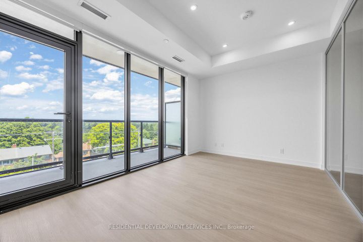 Photo 13 at 619 - 699 Sheppard Avenue E, Bayview Village, Toronto
