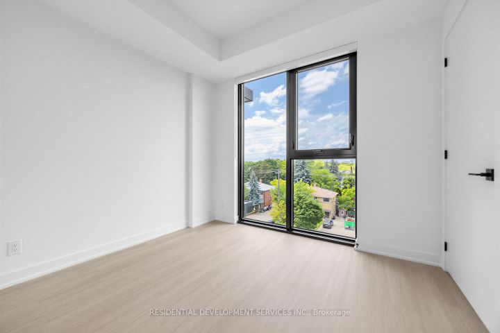 Photo 20 at 619 - 699 Sheppard Avenue E, Bayview Village, Toronto