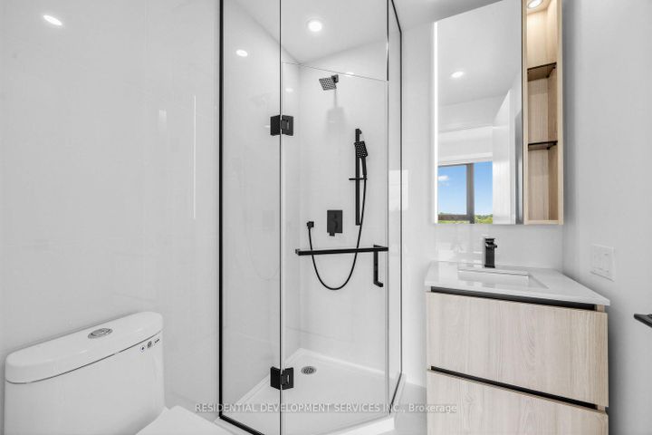 Photo 21 at 619 - 699 Sheppard Avenue E, Bayview Village, Toronto