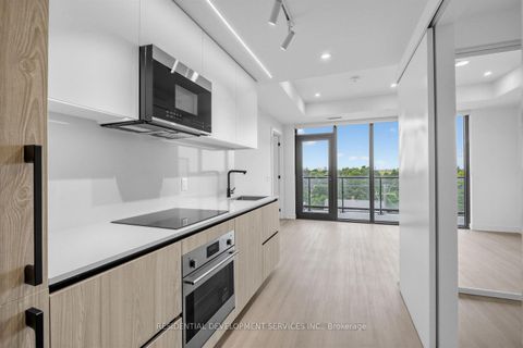 Photo 5 at 619 - 699 Sheppard Avenue E, Bayview Village, Toronto