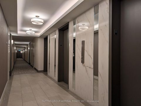Photo 5 at 804 - 260 Scarlett Road, Smythe, Toronto