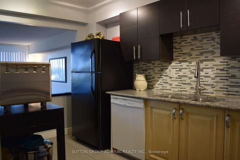 Photo 10 at 804 - 260 Scarlett Road, Smythe, Toronto
