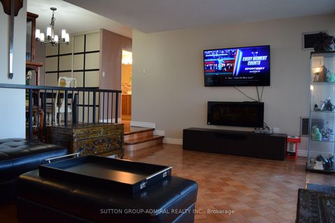 Photo 18 at 804 - 260 Scarlett Road, Smythe, Toronto