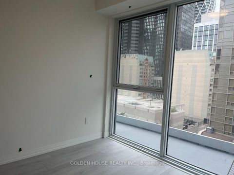 Photo 2 at 605 - 280 Dundas Street W, Chinatown, Toronto