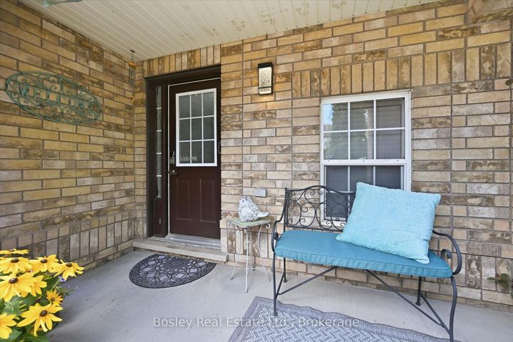 Photo 2 at 1411 Mcdermott Way, BE Beaty, Milton