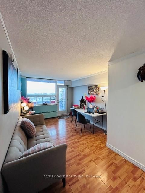 Photo 7 at 815 - 50 Lotherton Pathway, Glen Park, Toronto