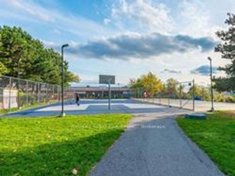 Photo 20 at 815 - 50 Lotherton Pathway, Glen Park, Toronto