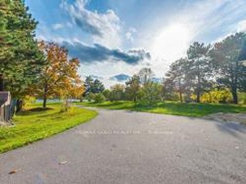 Photo 21 at 815 - 50 Lotherton Pathway, Glen Park, Toronto