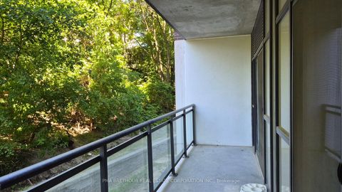 Photo 19 at 208 - 25 Neighbourhood Lane, Queensway, Toronto