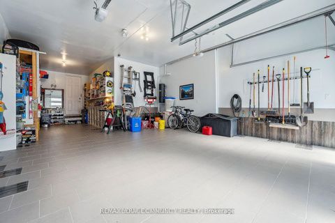Photo 13 at 336 Farrell Road, Patterson, Vaughan