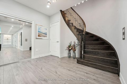 Photo 14 at 336 Farrell Road, Patterson, Vaughan