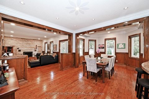 Photo 13 at 186 Oxford Street, Mill Pond, Richmond Hill