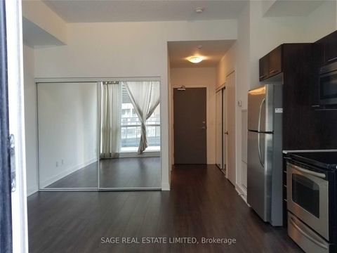 Photo 3 at 220 - 169 Fort York Boulevard, Waterfront Communities C1, Toronto