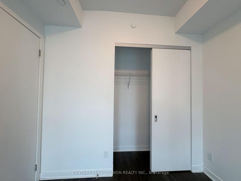 Photo 14 at 1106 - 185 Alberta Ave E, Oakwood Village, Toronto