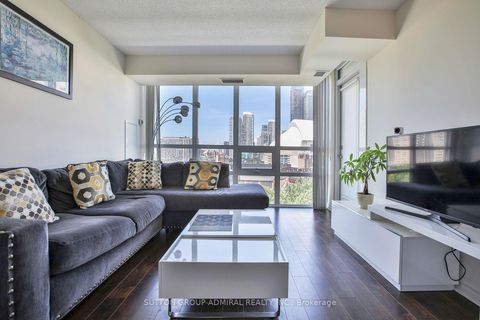 Photo 1 at 1017 - 25 Lower Simcoe Street, Waterfront Communities C1, Toronto