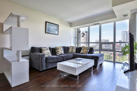 Photo 5 at 1017 - 25 Lower Simcoe Street, Waterfront Communities C1, Toronto