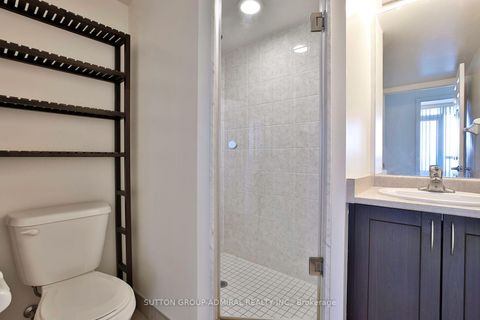 Photo 18 at 1017 - 25 Lower Simcoe Street, Waterfront Communities C1, Toronto