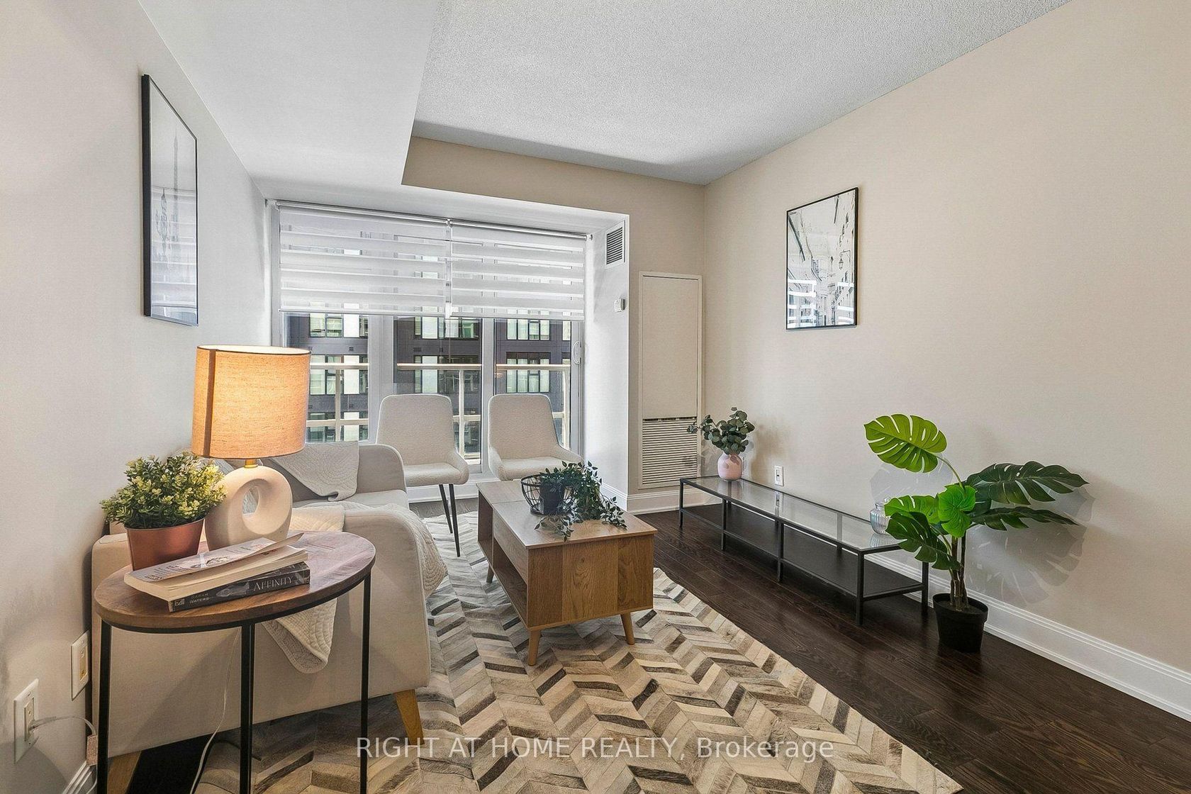 2804 - 2181 Yonge Street, Mount Pleasant West, Toronto 