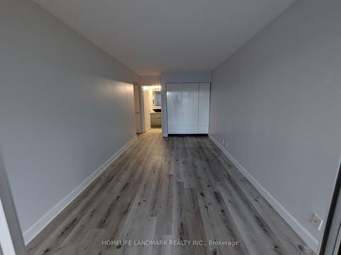 Photo 13 at 805 - 92 King Street E, Yonge Corridor, Toronto