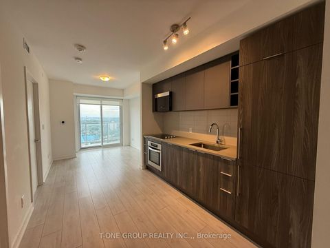 Photo 2 at 2818 - 2031 Kennedy Road, Malvern West, Toronto