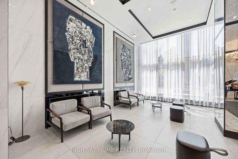 Photo 2 at 5110 - 8 WELLESLEY Street W, Bay Street Corridor, Toronto