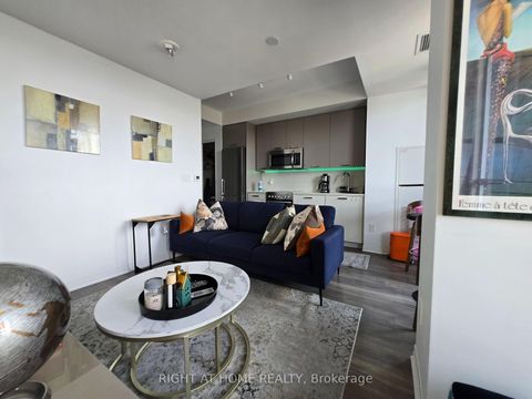 Photo 2 at 715 - 2301 Danforth Avenue, Danforth, Toronto
