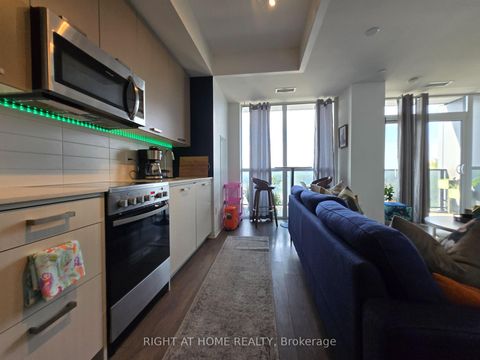 Photo 5 at 715 - 2301 Danforth Avenue, Danforth, Toronto