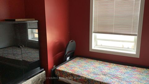 Photo 8 at 24 Mattari Court, Clairville, Toronto